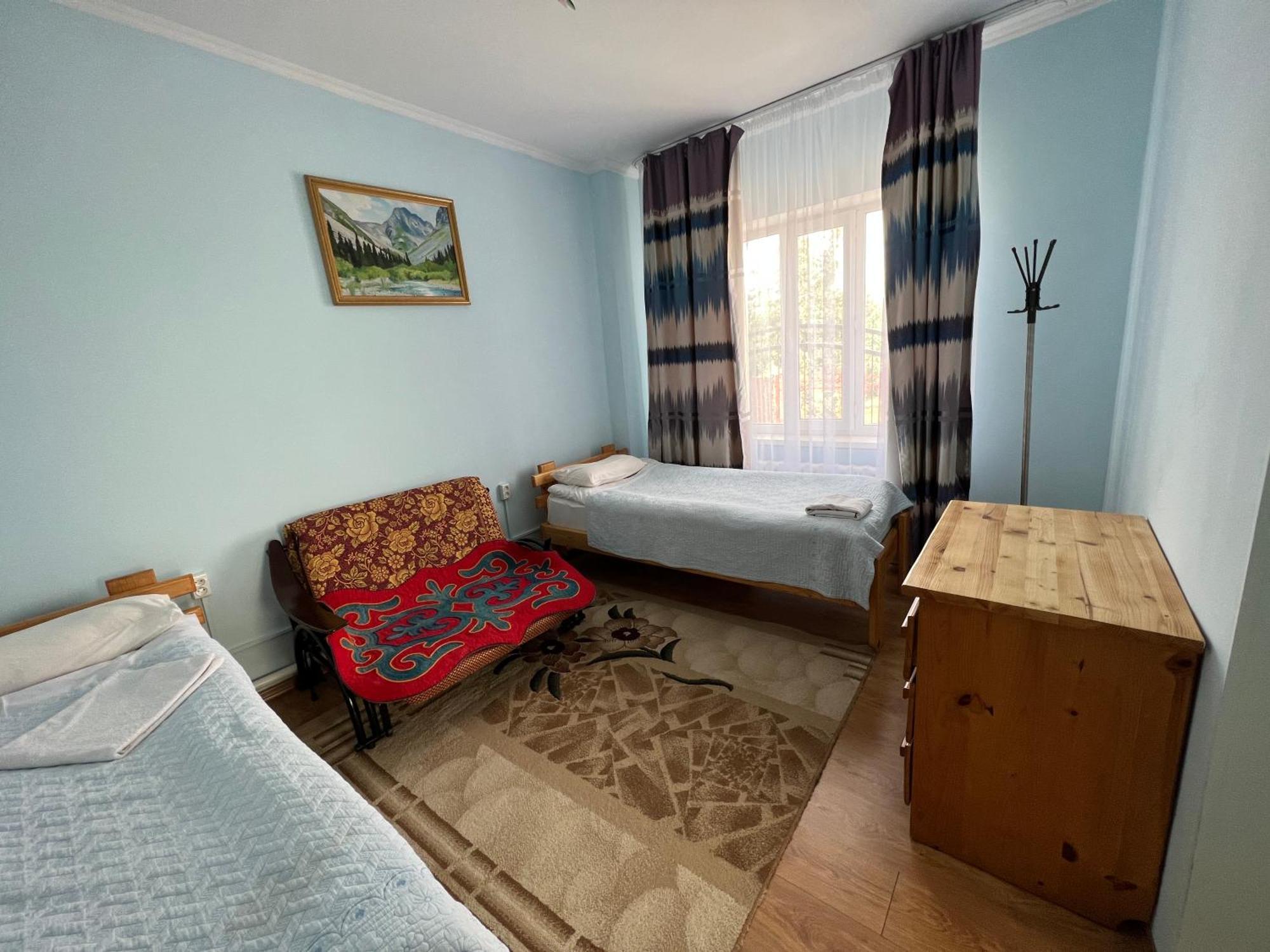 Guesthouse Alakol Karakol Dış mekan fotoğraf